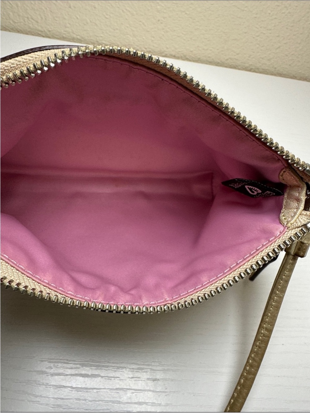 Y2K Coach Poppy Signature Canvas Metallic Trim Wristlet or mini Shoulder bag - Picture 11 of 12